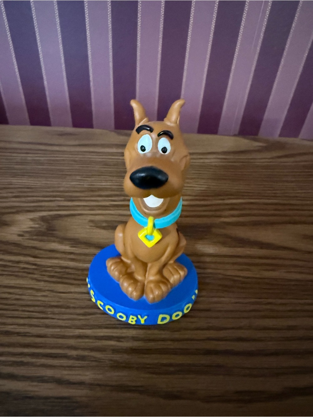 Warner Bros. Studio Store Vintage 1998 Scooby Doo Bobble Head Statue